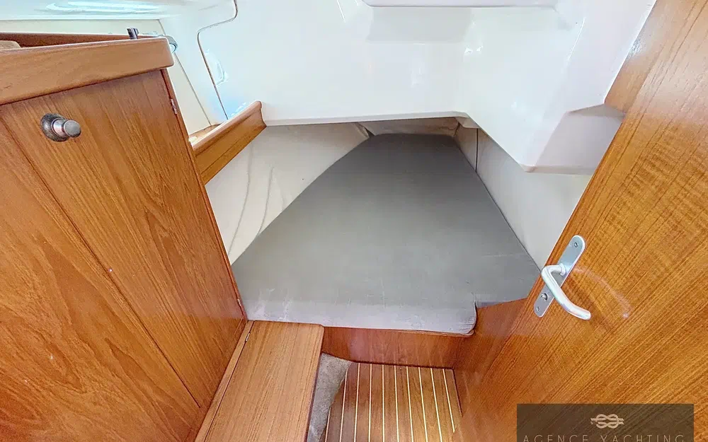 slider 13 Jeanneau Sun Odyssey 33