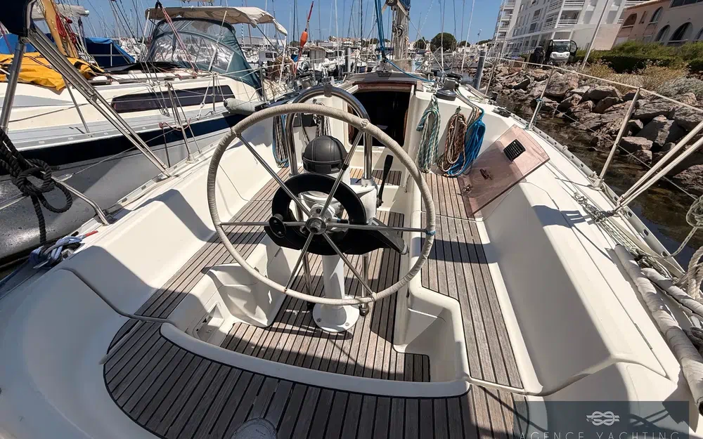slider 15 Jeanneau Sun Odyssey 33