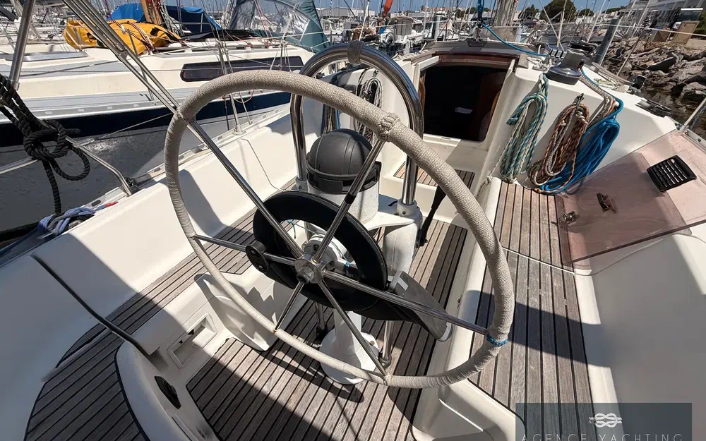 slider 16 Jeanneau Sun Odyssey 33