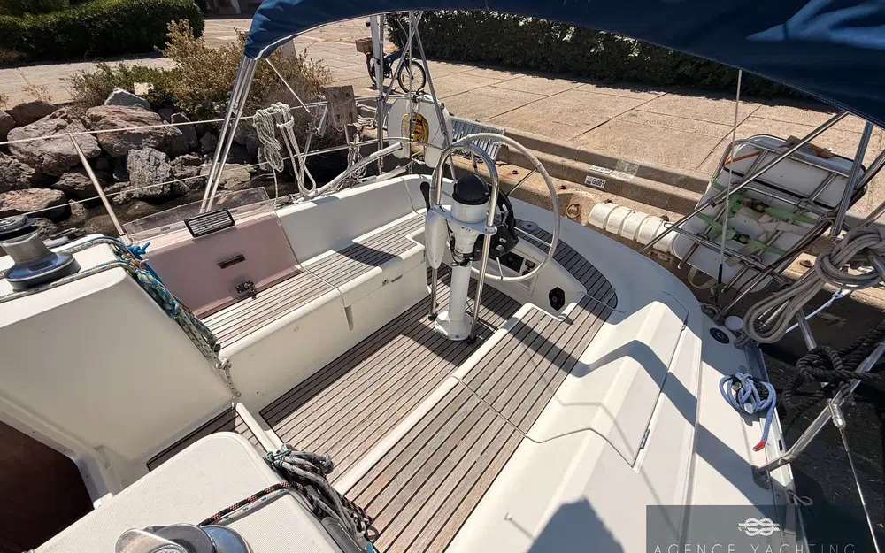 slider 19 Jeanneau Sun Odyssey 33