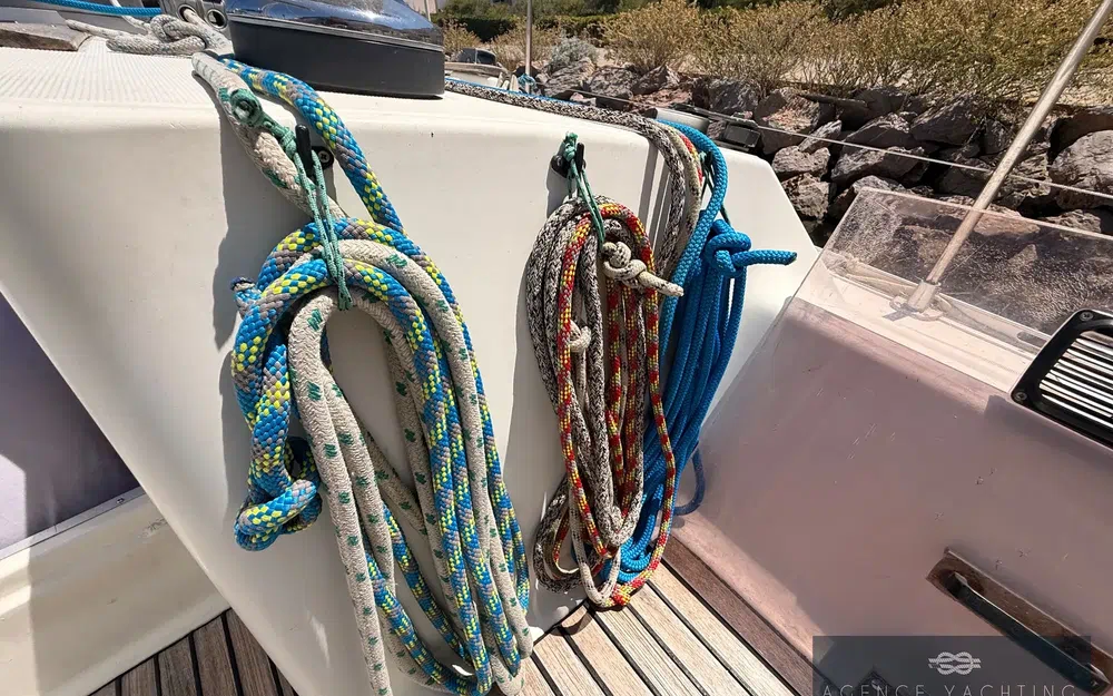 slider 23 Jeanneau Sun Odyssey 33