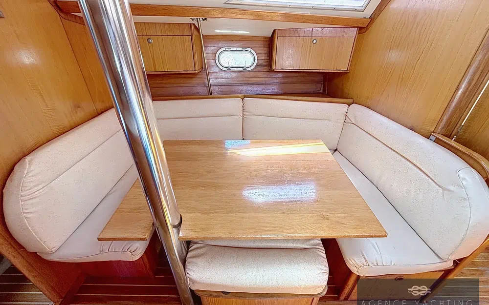 slider 4 Jeanneau Sun Odyssey 33