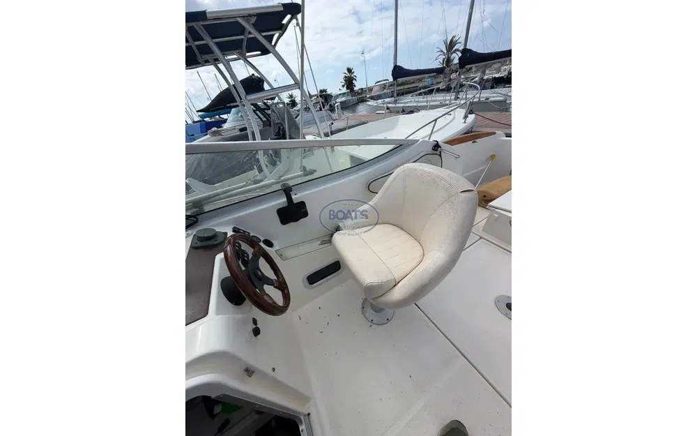 slider 6 Jeanneau Leader 705