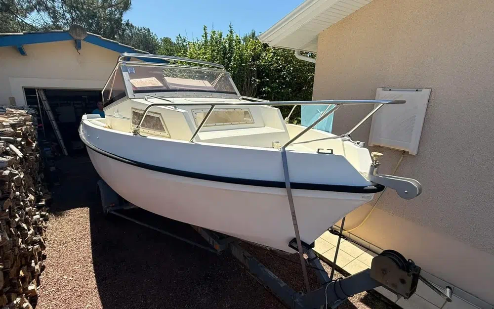slider 0 SBPEM 570 Day Cruiser