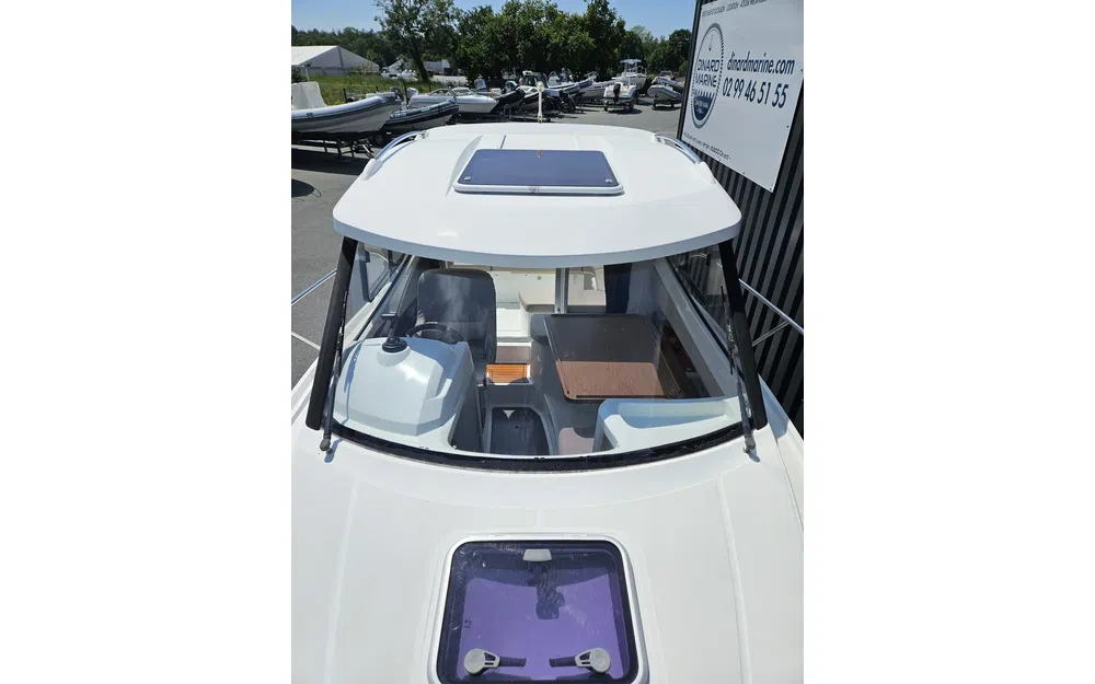 slider 11 Beneteau Antares 6.80