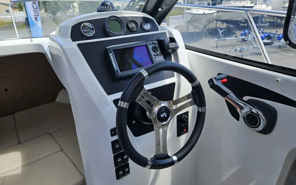 slider 14 Beneteau Antares 6.80
