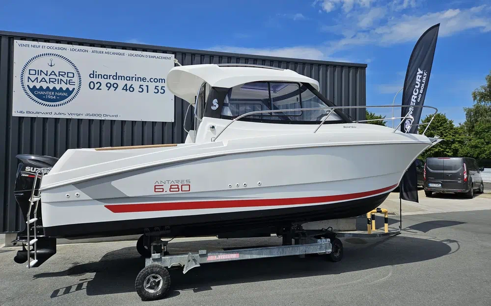 slider 0 Beneteau Antares 6.80
