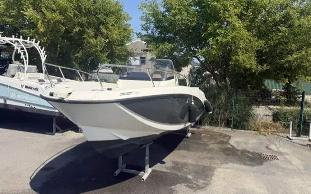 slider 1 Quicksilver Activ 675 Open