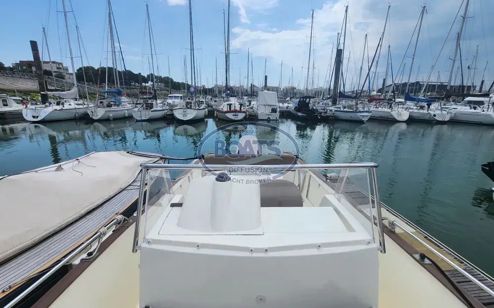 slider 3 Rhea 23 Open