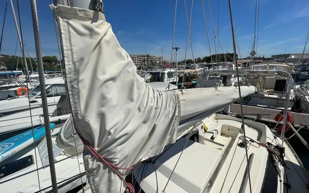 slider 8 Jeanneau Fantasia 27