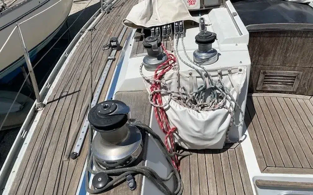 slider 9 Grand Soleil 39