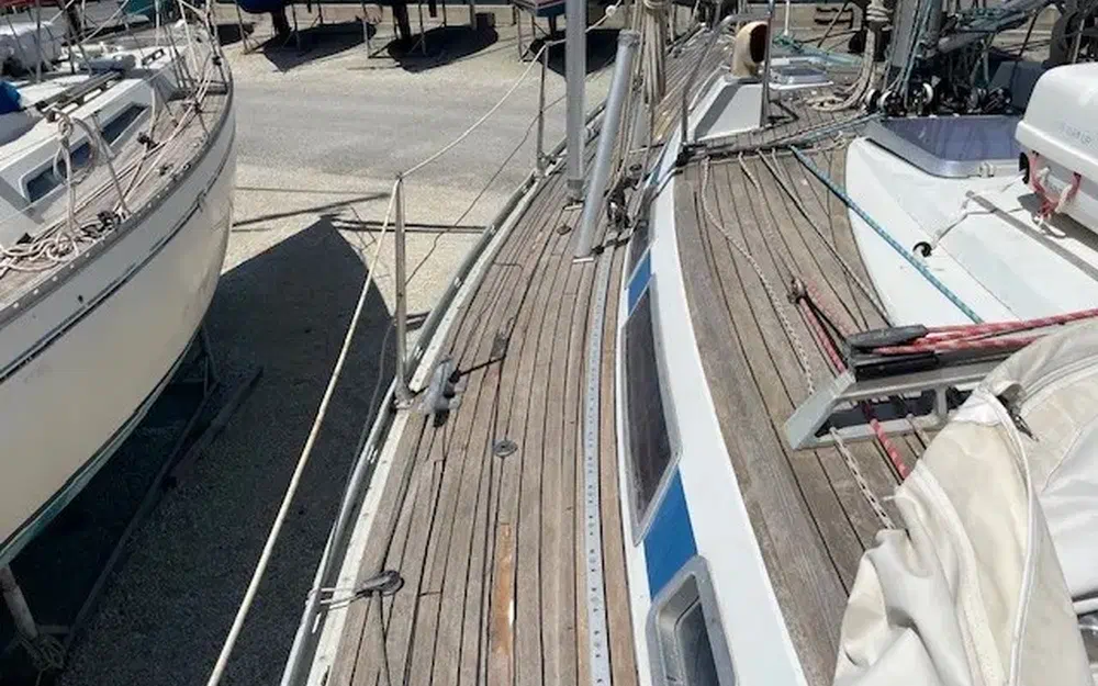 slider 13 Grand Soleil 39