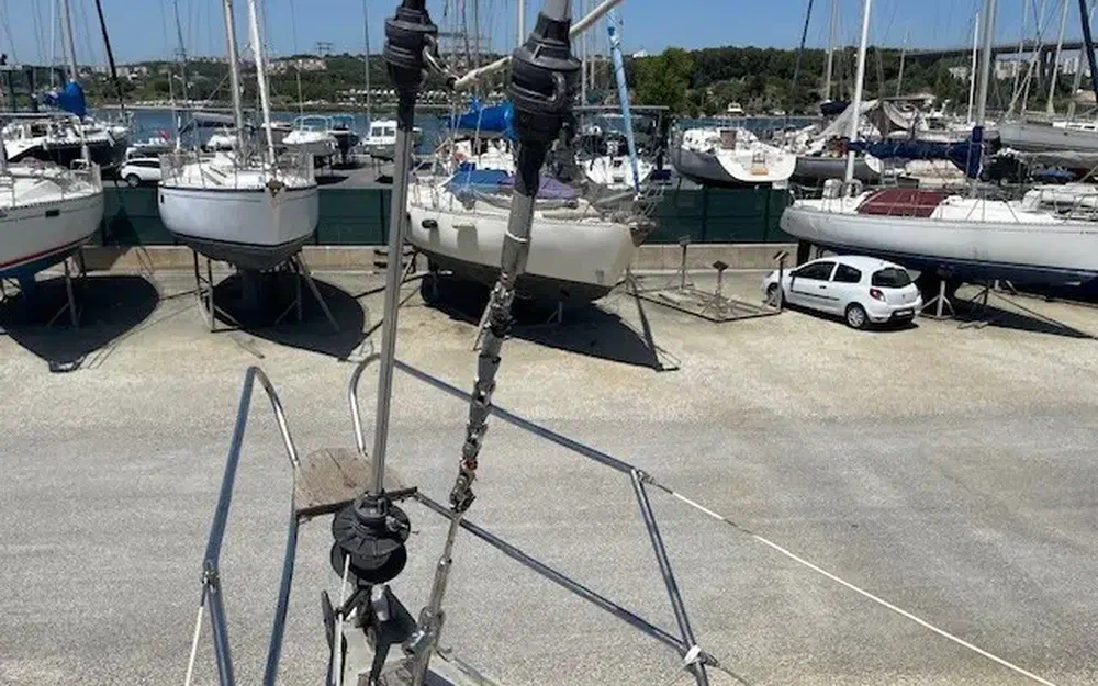 slider 21 Grand Soleil 39
