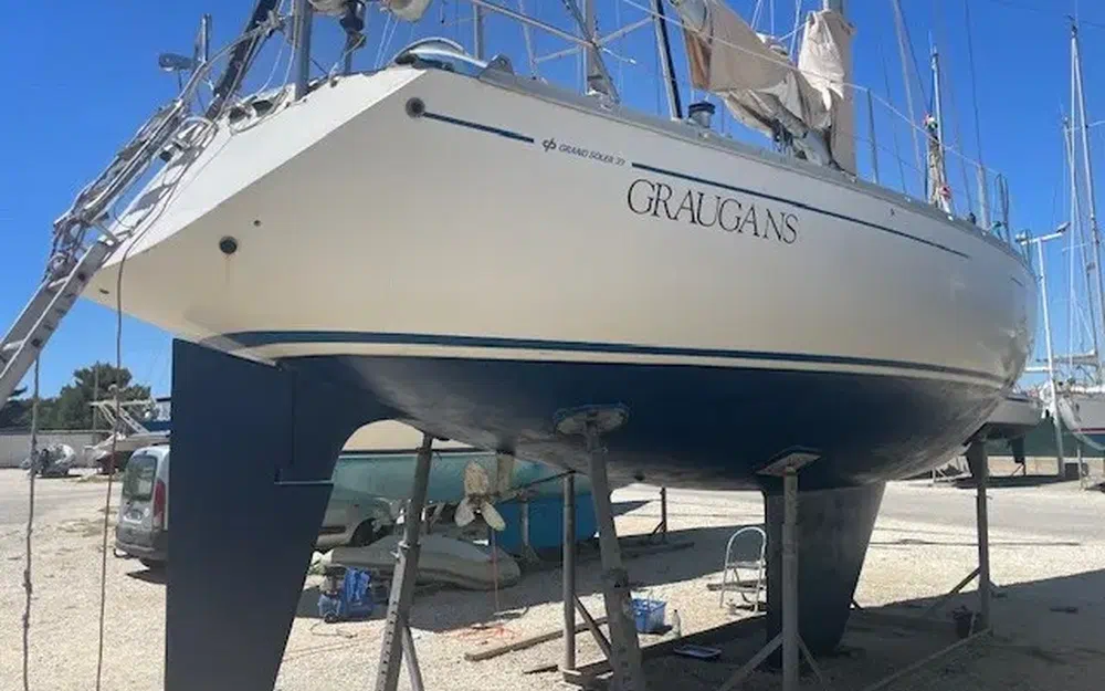slider 5 Grand Soleil 39