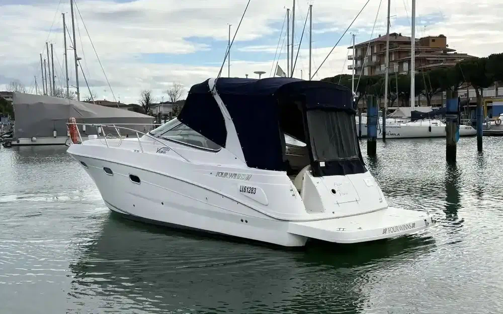 slider 28 Four Winns Vista 298