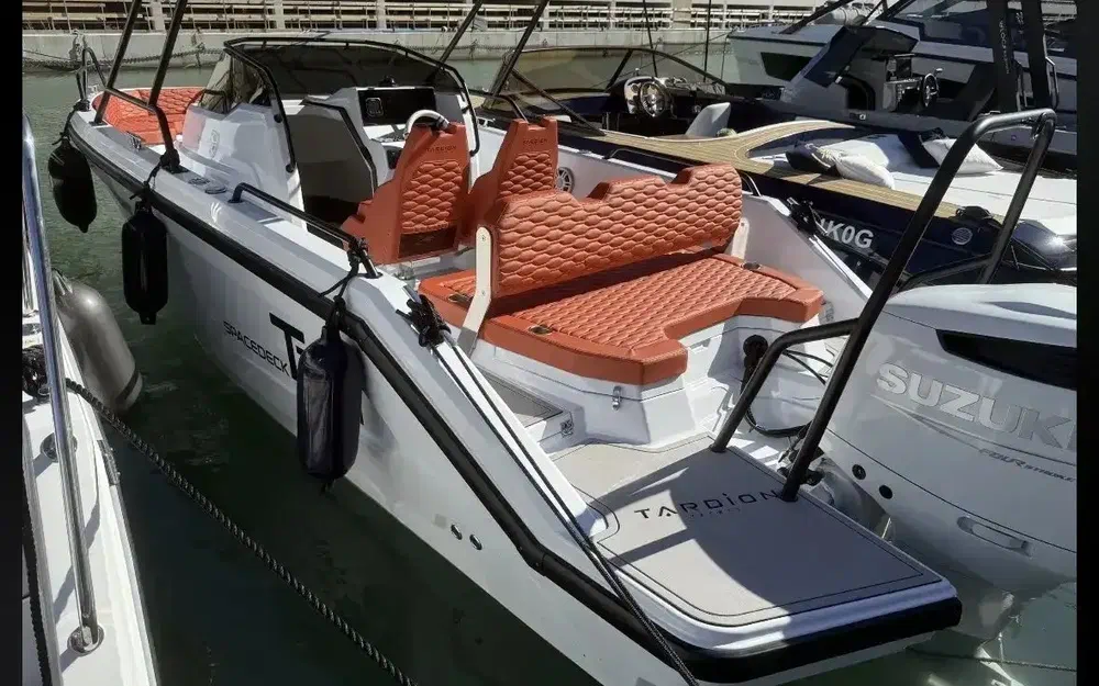 slider 10 Tardion Yachts T24 Spacedeck