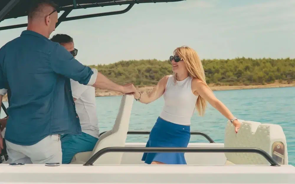 slider 32 Tardion Yachts T24 Spacedeck