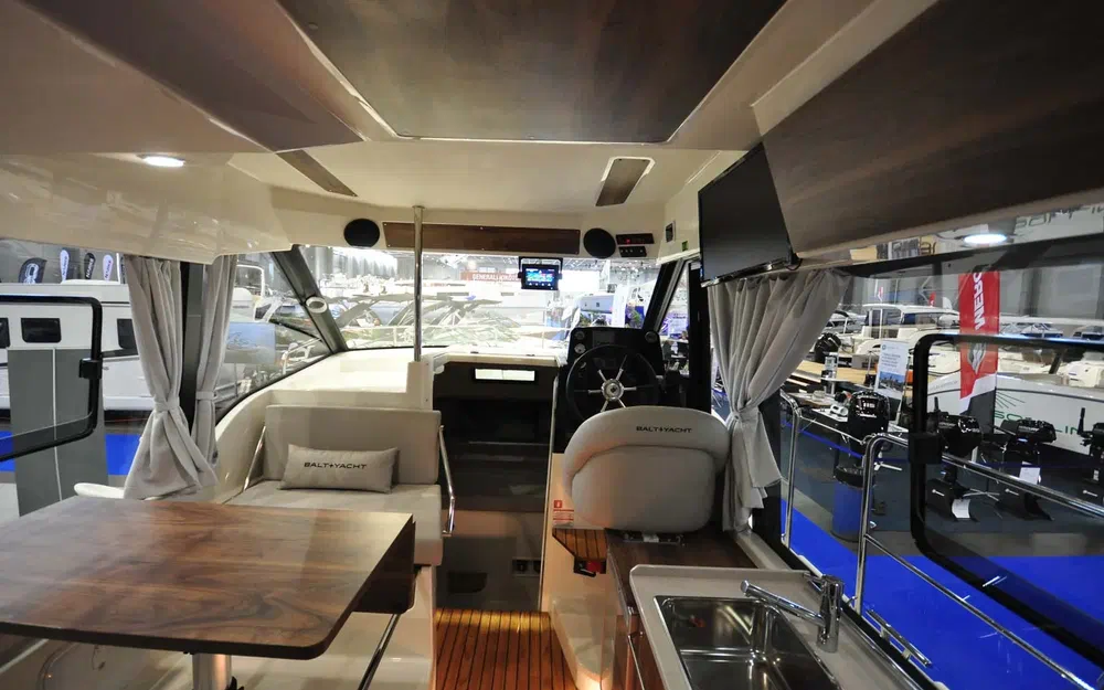 slider 2 Balt Suncamper 35