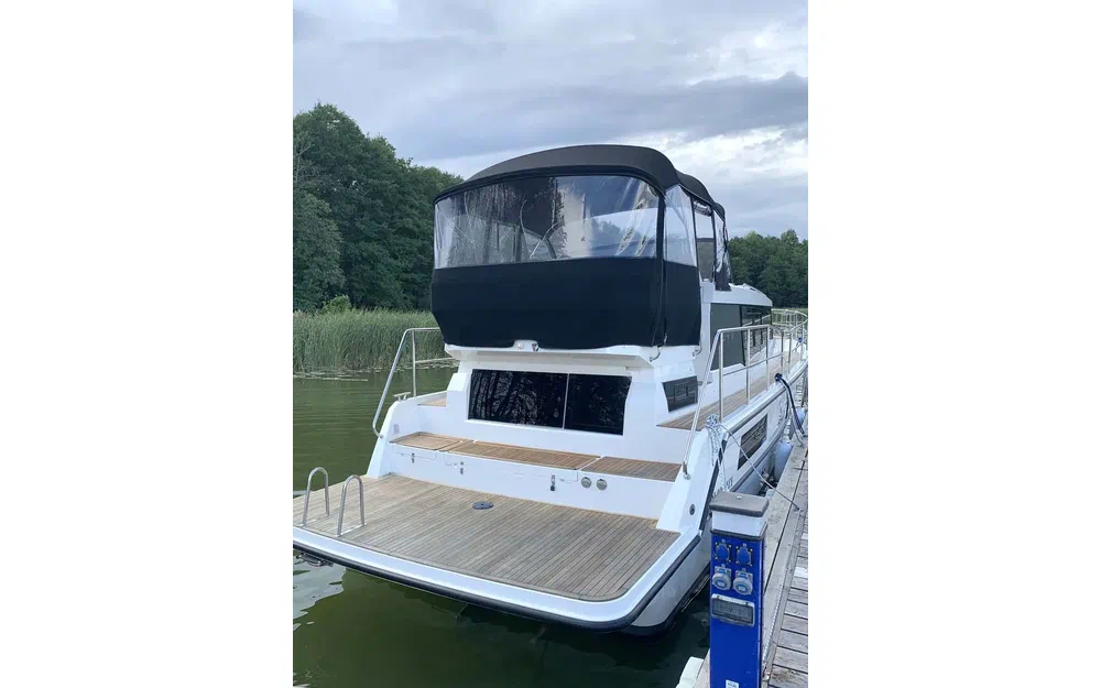 slider 10 Balt Grand 37