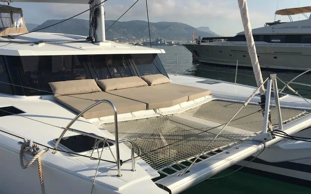 slider 5 Fountaine Pajot Lucia 40