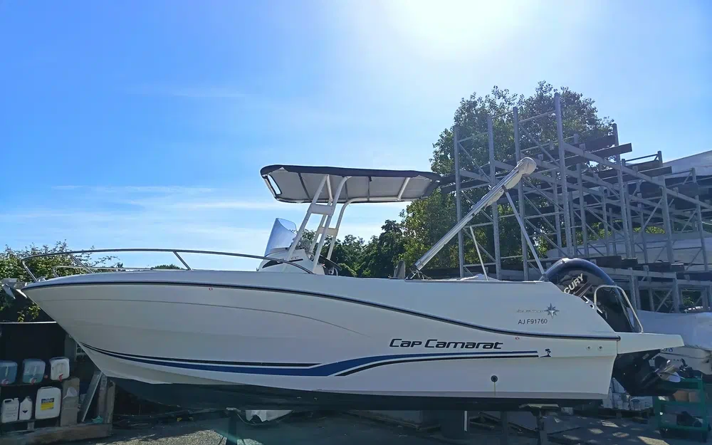 slider 0 Jeanneau Cap Camarat 6.5 CC Serie 3