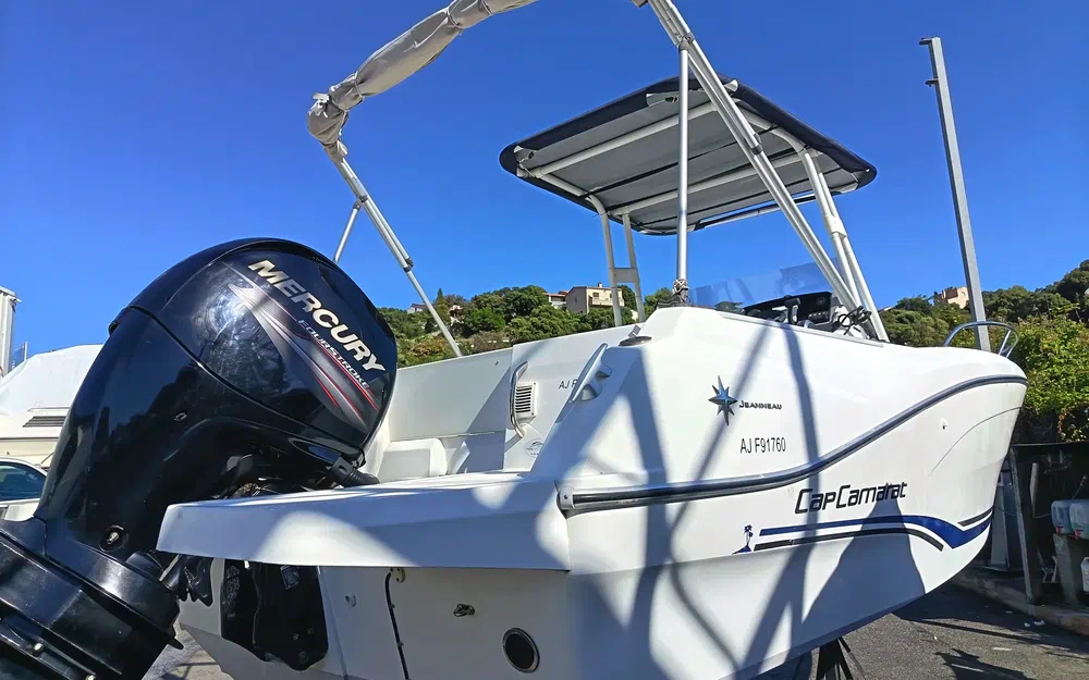 slider 2 Jeanneau Cap Camarat 6.5 CC Serie 3