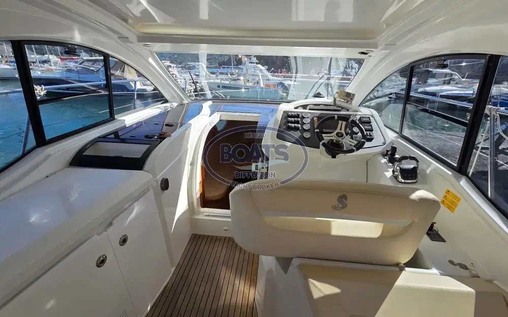 slider 5 Beneteau Gran Turismo 34