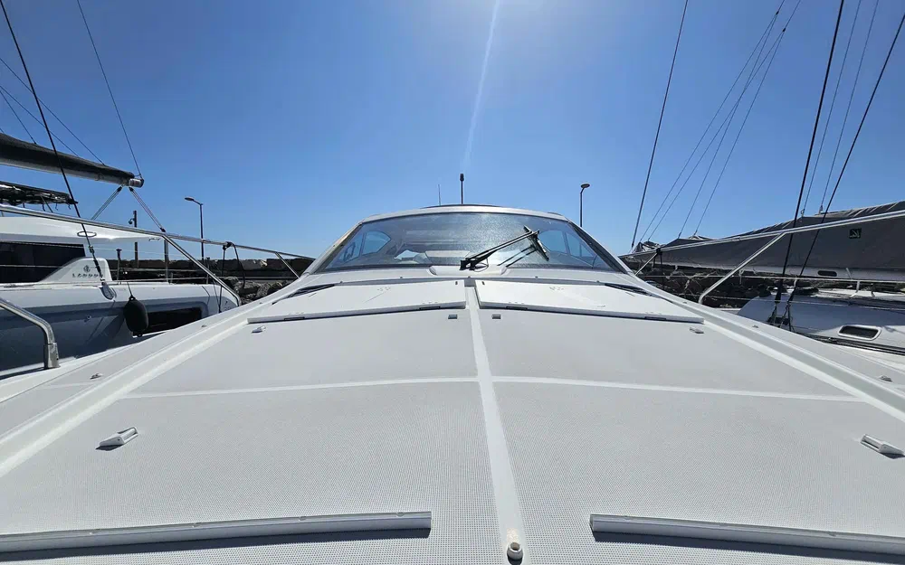 slider 9 Beneteau Gran Turismo 40