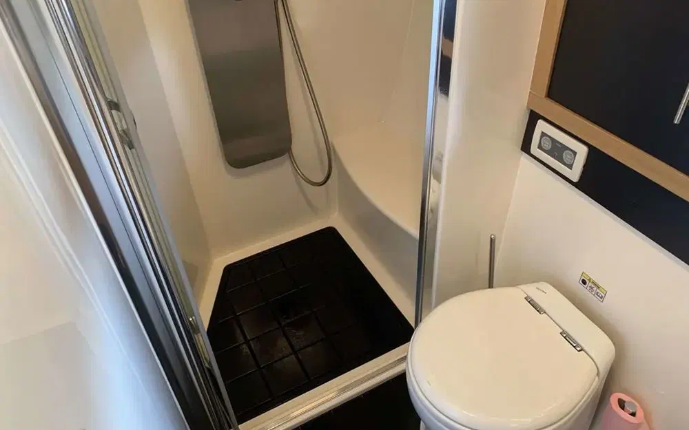 slider 23 Rodman Muse 54