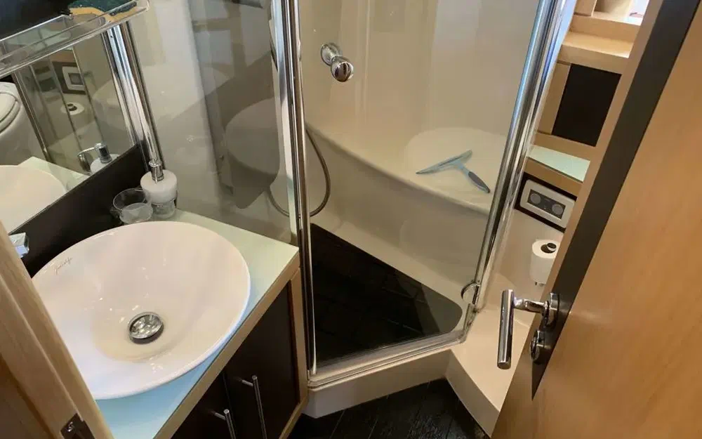 slider 26 Rodman Muse 54