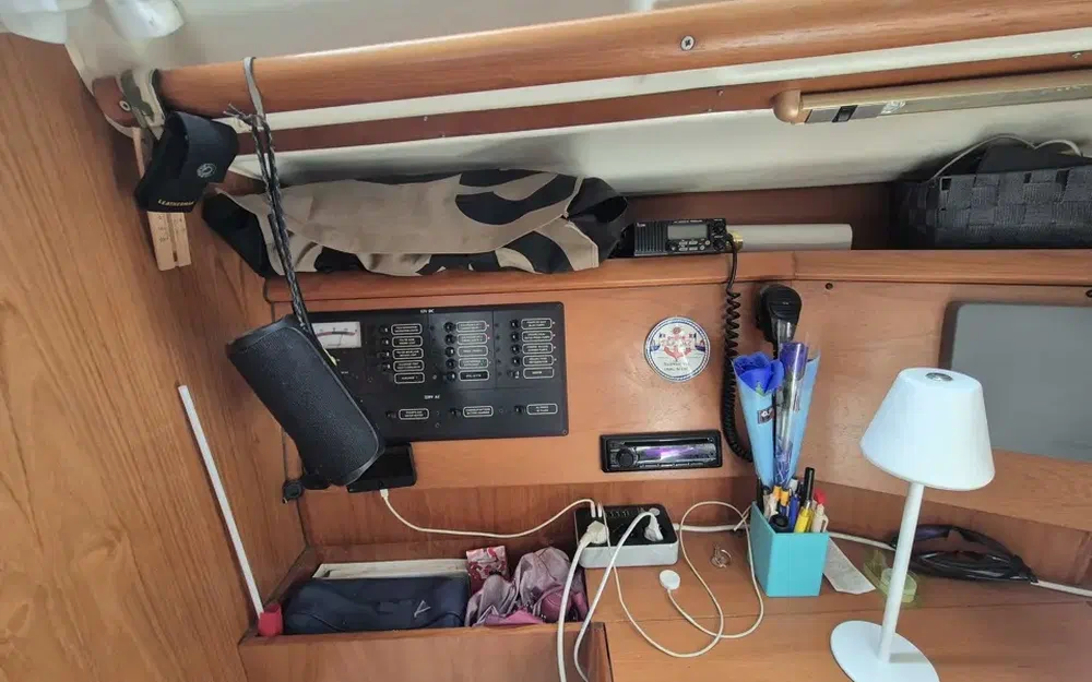 slider 13 Jeanneau Sun Odyssey 40