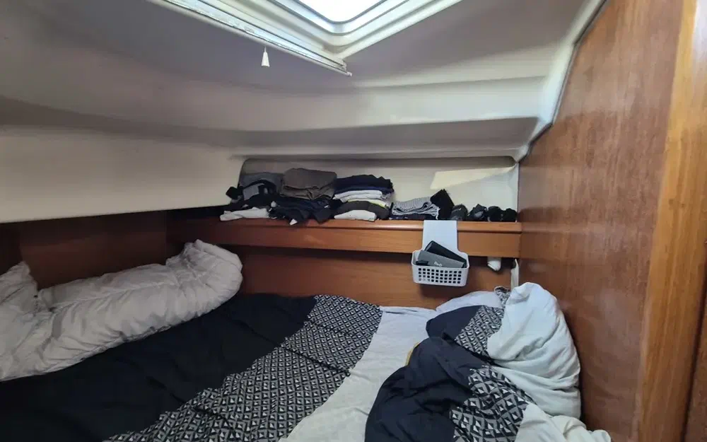 slider 23 Jeanneau Sun Odyssey 40