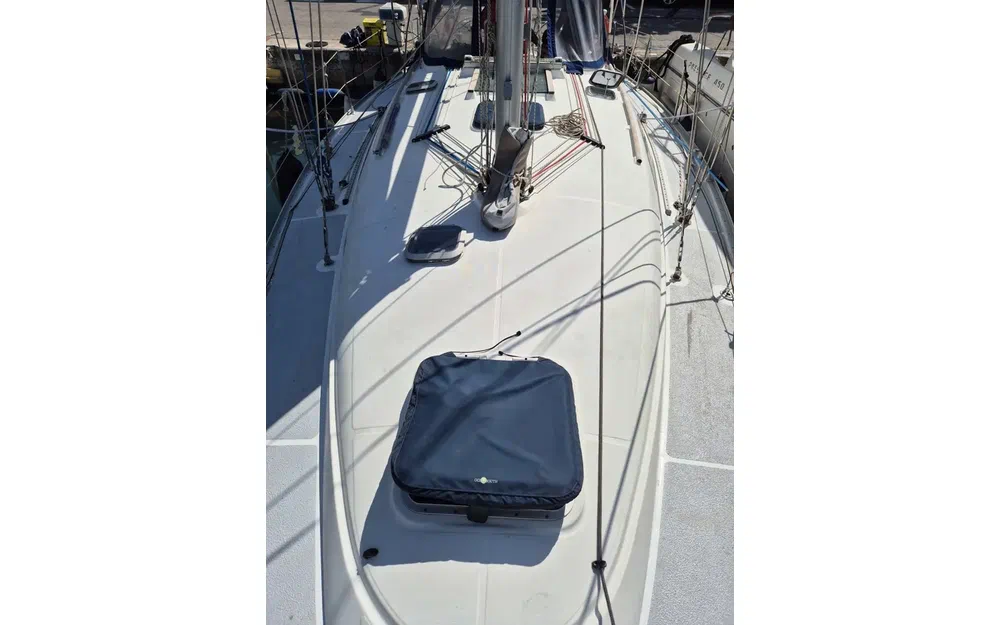 slider 25 Jeanneau Sun Odyssey 40