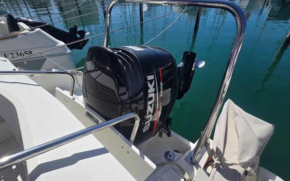 slider 11 Beneteau Flyer 6 SunDeck