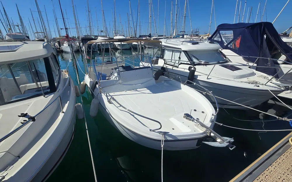 slider 2 Beneteau Flyer 6 SunDeck