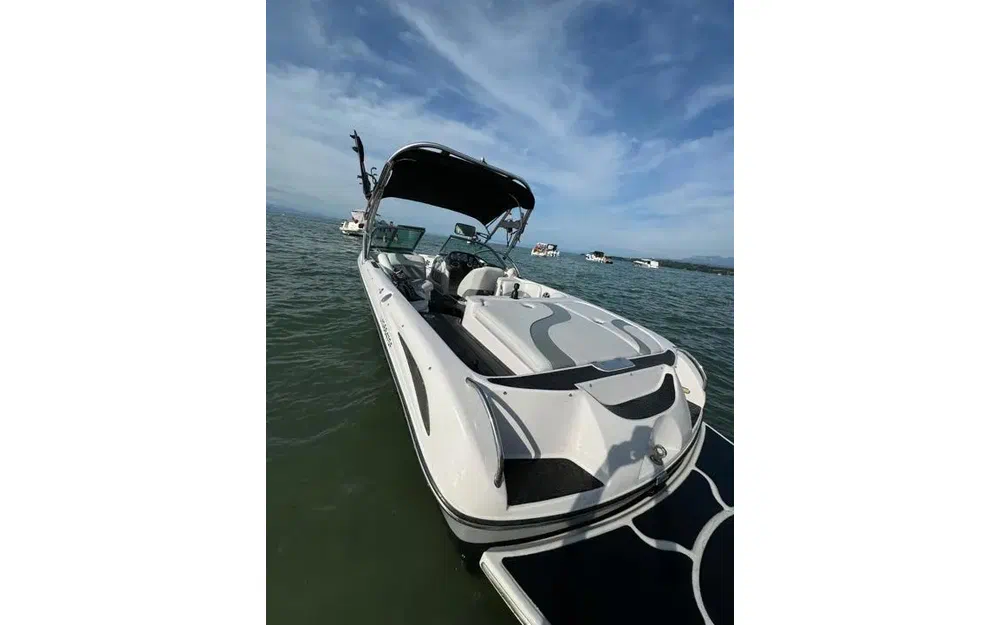 slider 1 Correct Craft Air Nautique SV 211 Team Edition
