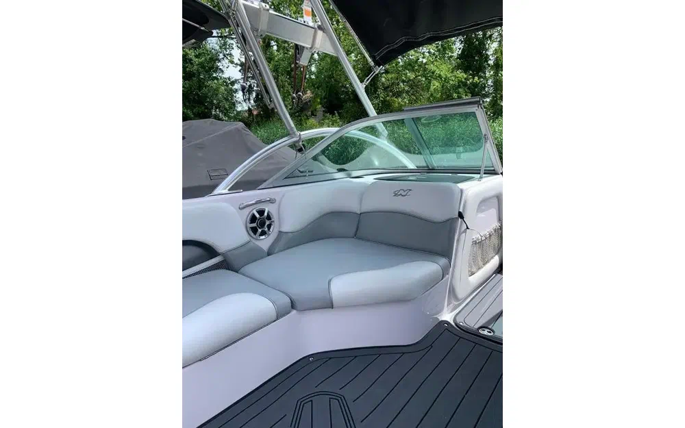 slider 4 Correct Craft Air Nautique SV 211 Team Edition