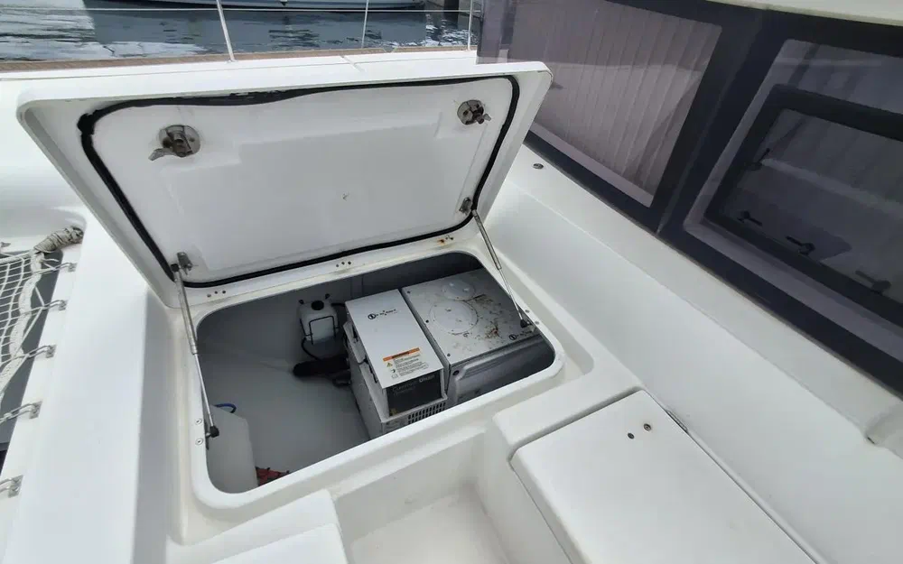slider 14 Lagoon 450 F