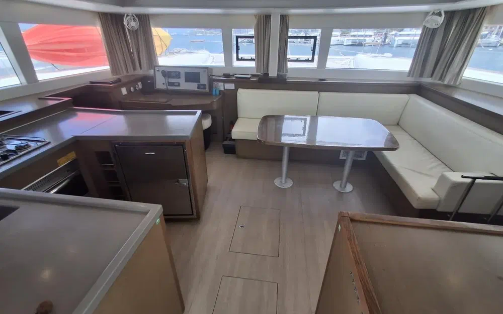 slider 21 Lagoon 450 F