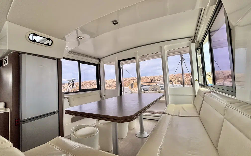 slider 10 Bali Catamarans Bali 4.1