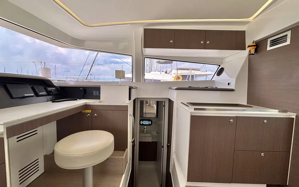 slider 12 Bali Catamarans Bali 4.1