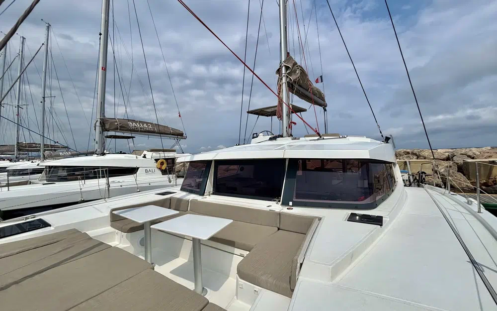 slider 1 Bali Catamarans Bali 4.1