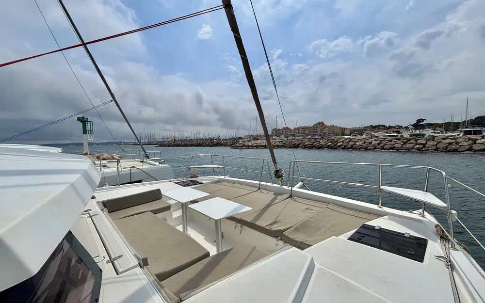 slider 3 Bali Catamarans Bali 4.1