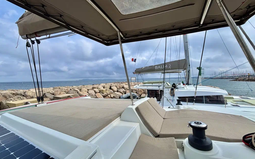 slider 6 Bali Catamarans Bali 4.1