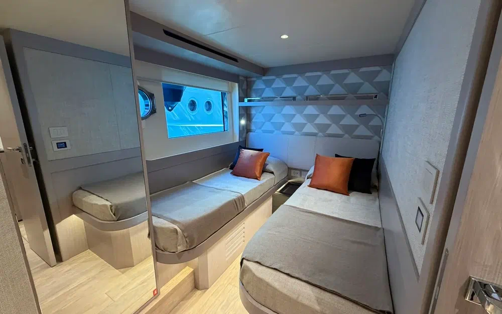 slider 24 Absolute Navetta 66