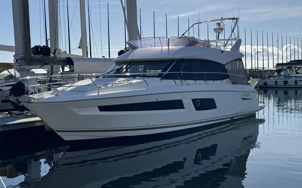 slider 12 Prestige Yachts 450 Fly
