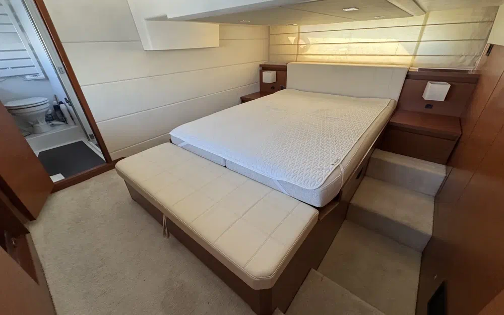slider 25 Prestige Yachts 450 Fly