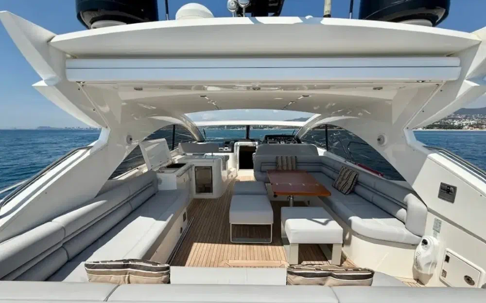 slider 11 Sunseeker Predator 60