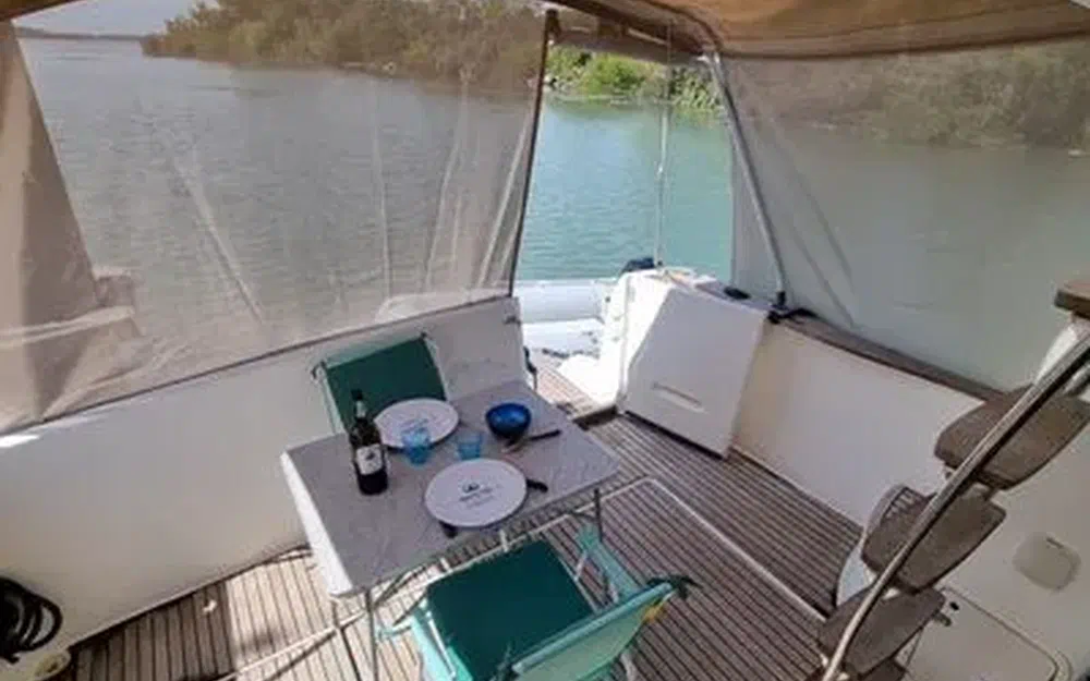 slider 22 Jeanneau Merry Fisher 925 Fly