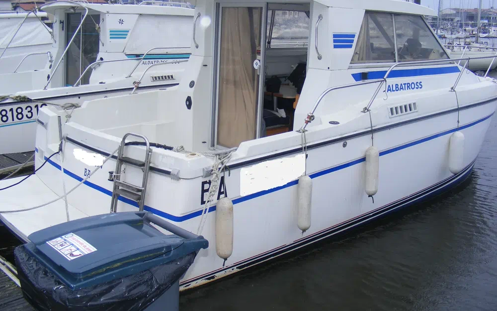 slider 5 Jeanneau Albatros 750